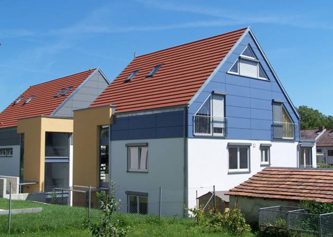 Neubau von vier Mehrfamilienhäusern Litzelstetter Strasse 31 + 33, Konstanz